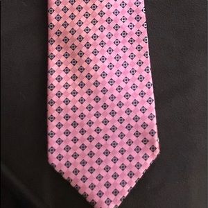 Tommy Hilfiger pink tie